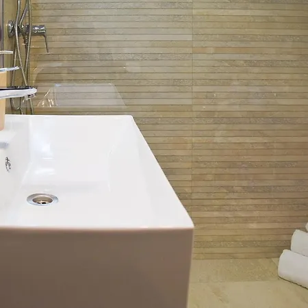 Sunny Apartament Obuljeno